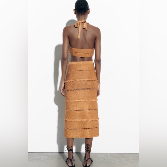 ZARA BUCKLED METALLIC THREAD KNIT DRESS SIZA LARGE - Picture 2 of 13